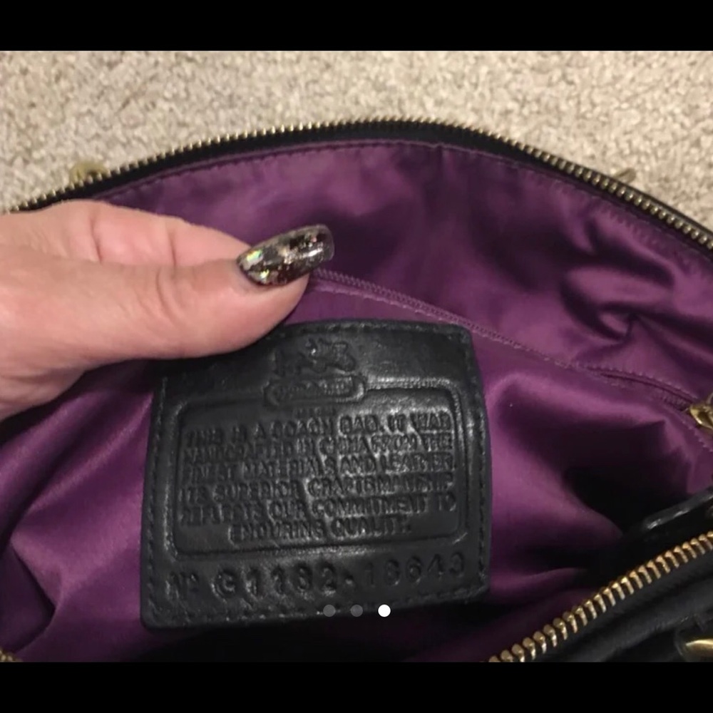 Coach purse - Picture 3 of 3